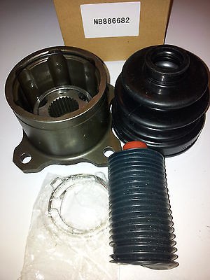 mitsubishi pajero cv joint kit V73 V75 (6G74) 3.5LT V6 4M40 2.8LT 