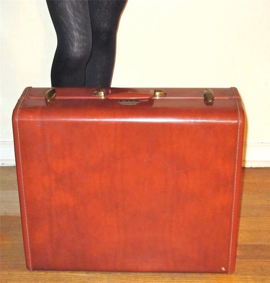 Samsonite vintage hardshell suitcase 4951 with interior hangers Mid 