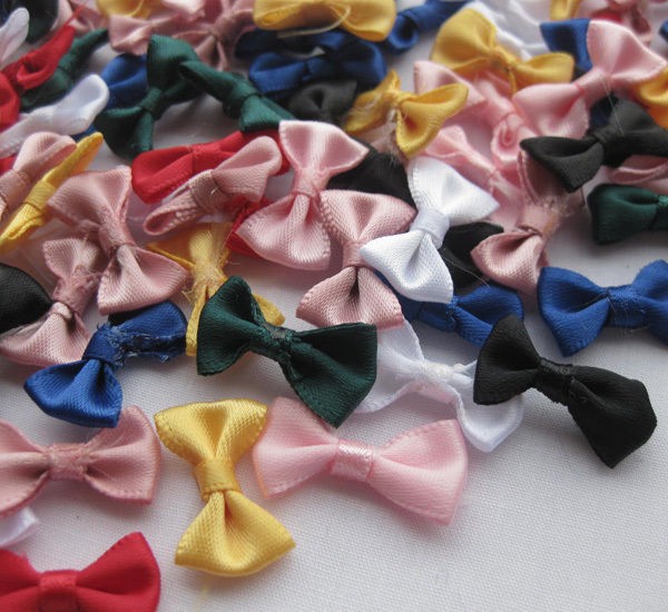   Ribbon Bows Flower Appliques sew Craft Kids cloth Lots Upick A2029