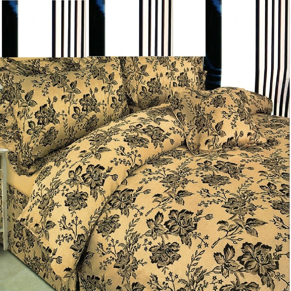 gold damask bedding set