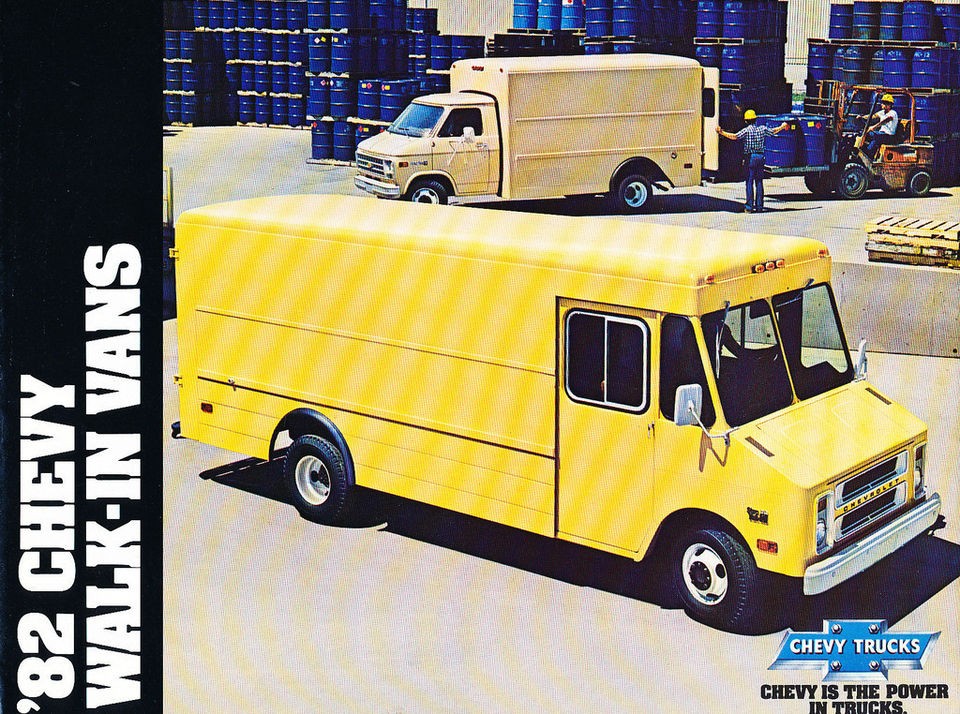 1982 Chevrolet Chevy Step Van Cargo Sales Brochure Catalog
