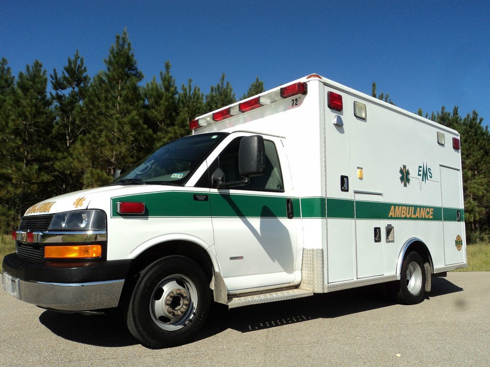 2007 Chevrolet 3500 Wheeled Coach Ambulance Duramax Diesel in MS NO 