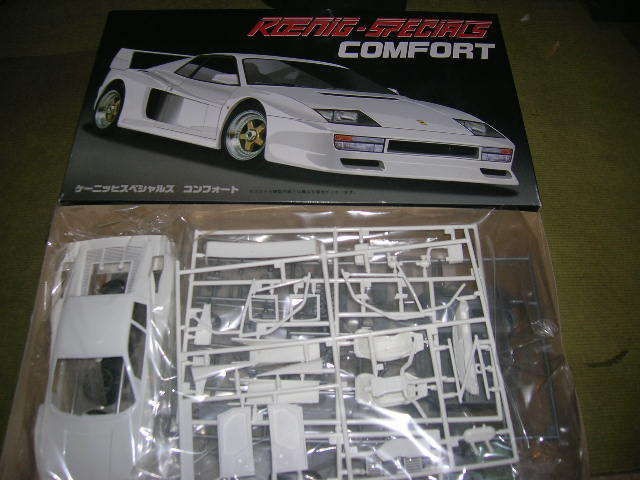 12212 FUJIMI Ferrari Testarossa Koenig Comfort Car Model Kit 1/24