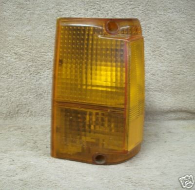 1986 90 MITSUBISHI MONTERO CORNER LIGHT, L.H.