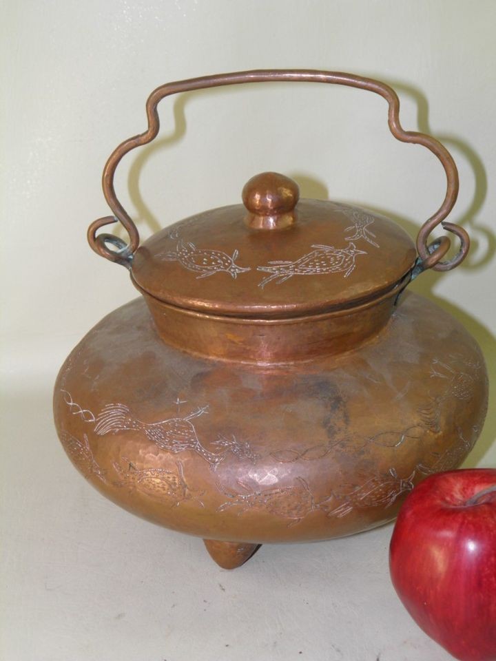 ANTIQUE COPPER HAND ENGRAVED BIRDS FISH LARGE HAMMERED TEA WATER POT 