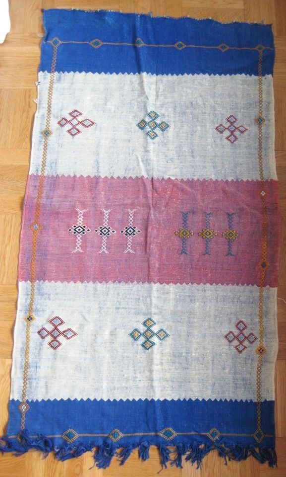 MOROCCAN TRIBAL BERBER HAND KNOTTED CARPET 32” x 58” RUG