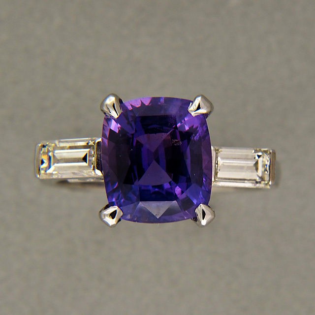   HEAT BLUE VIOLET PURPLE COLOR CHANGE SAPPHIRE PLATINUM ART DECO RING