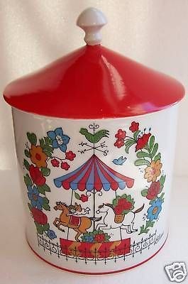 Arnart 5th Ave ELENA COOKIE JAR Carousel CARROUSEL Red Vintage Circus