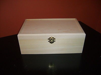 Unfinished Wooden Box with Hinges & Latch 10 3/4 x 7 1/4 x4