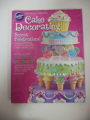 cake decorating books in Books