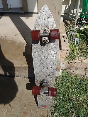 VINTAGE ALUMINUM SKATEBOARD DIAMOND PLATE w/RED GT WHEELS & GT TRUCKS