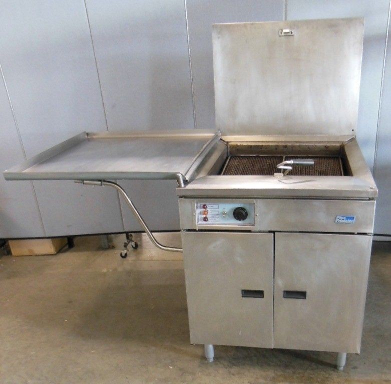 Pitco Frialator Electric Donut Fryer, Model E24 E