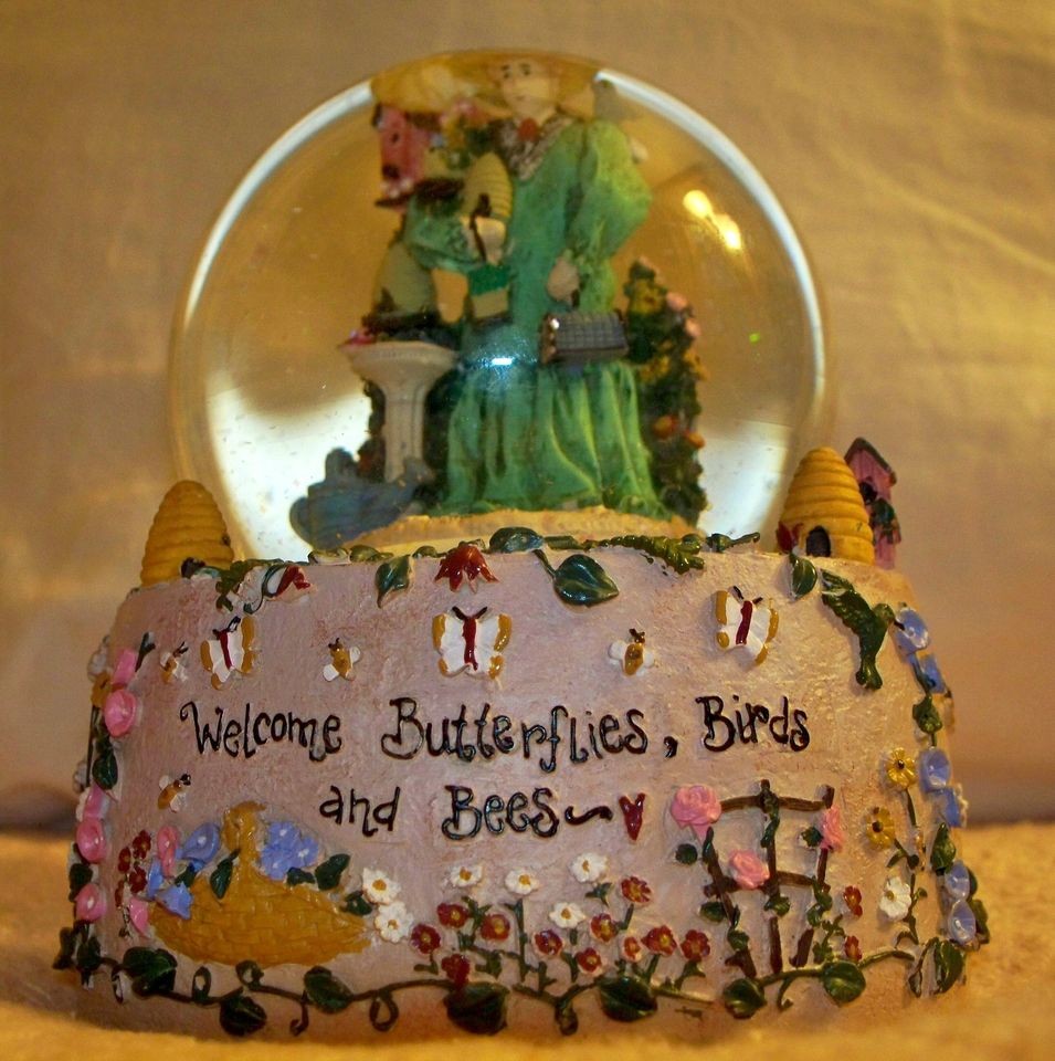 Snow Globe Music Box Welcome Butterflies Birds and Bees Plays Youve 