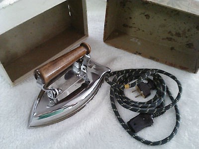 Vintage Superstar Electric Travel Iron   Folding Wood handle   Works 