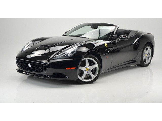  Ferrari  California Base Convertible 2 Door 2010 Ferrari California 