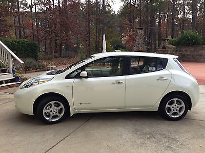 Nissan  Leaf SL 2012 Nissan Leaf SL Hatchback, 13600 miles, upgraded 