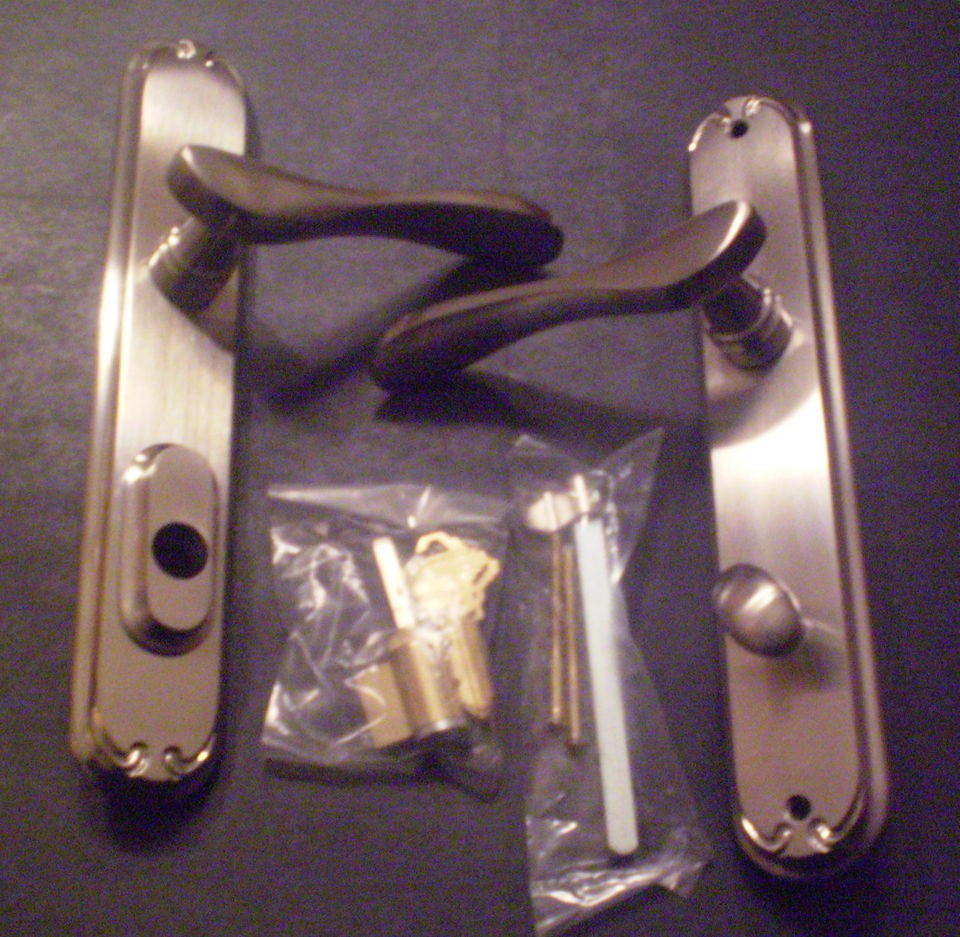 pella door handles in Doors & Door Hardware