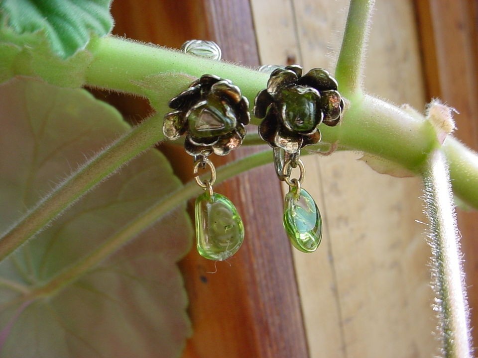   Clip Back Earrings Elizabethan Renaissance Garb Roses w Green Drop