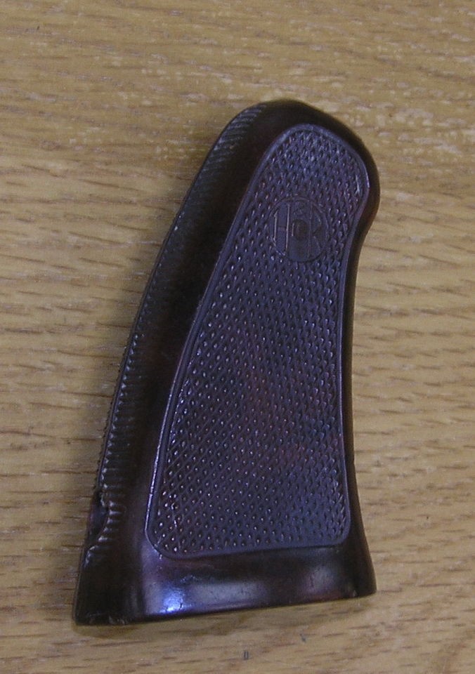 Harrington & Richardson 22 Revolver Grip