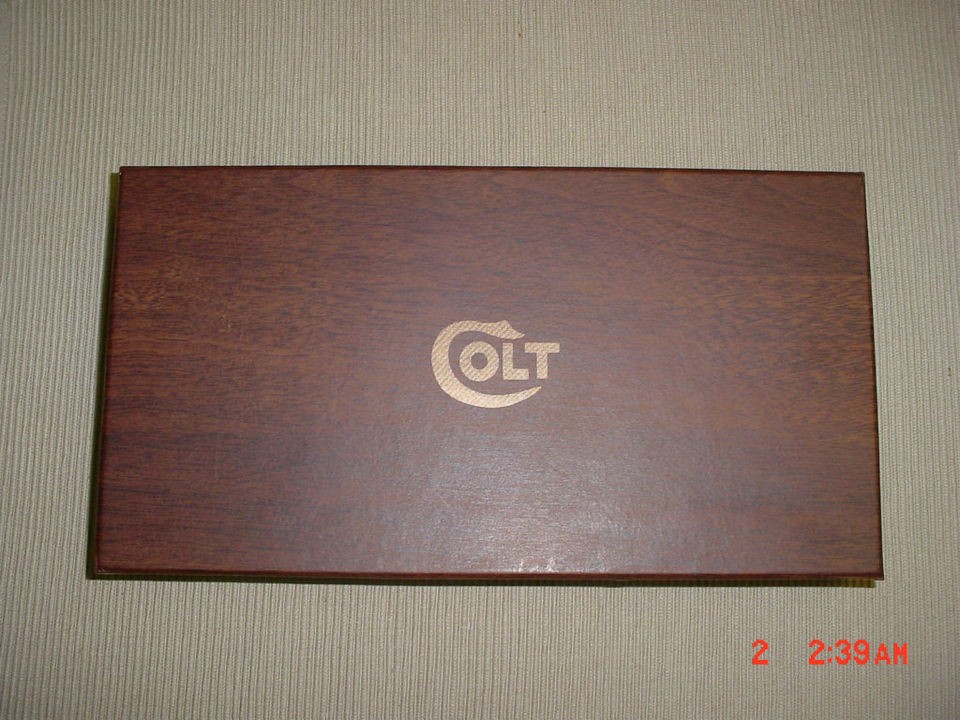 Colt Woodgrain Python Mint Two Piece Box & Paperwork