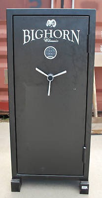 Bighorn Gun Safe 19ECB   24 Guns Safe, 30 Minute Fire Rating