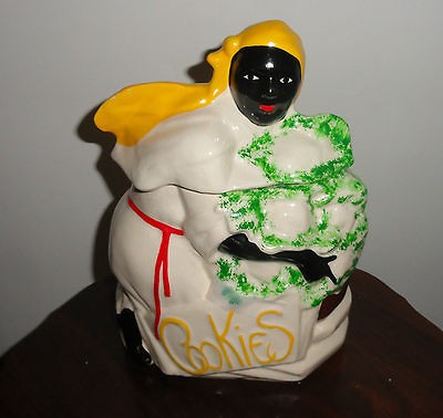 VINTAGE MCCOY POTTERY MAMMY WITH CAULIFLOUR COOKIE JAR USA