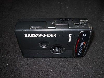 sanyo cassette player in Portable Audio & Headphones