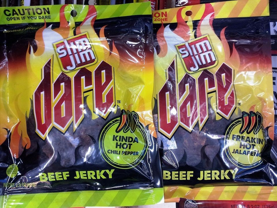 SLIM JIM DARE HOT BEEF JERKY ~ 2 FLAVOR CHOICES