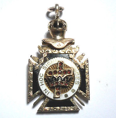 VINTAGE KNIGHTS TEMPLAR 10K GOLD IN HOC SIGNO VINCES MASONIC CROSS 