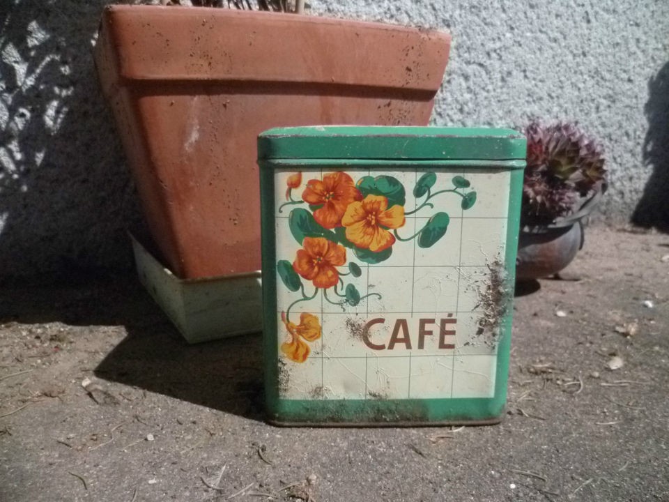   Nouveau Style Vintage FRENCH TIN shabby BOX CANISTER  CAFE = coffee