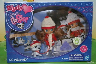   PET SHOP ICE SKATING CHRISTMAS SET BLUE HUSKY DOG #1617 BLYTHE #B1