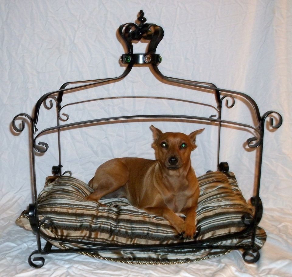 iron bed black