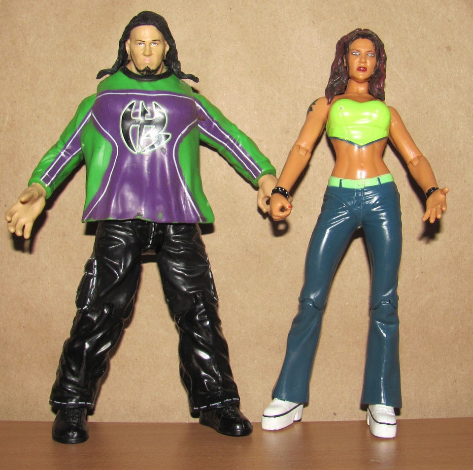 MATT HARDY & LITA AMY DUMAS wwe USED JAKKS wrestling FIGURE LOT set 