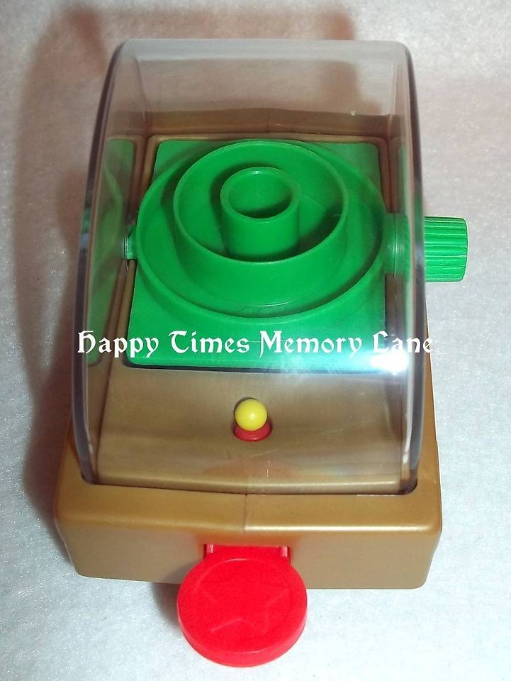 2011 BURGER KING KIDS TOY   CARNIVAL TIME   SKI BALL FLIPPER GAME