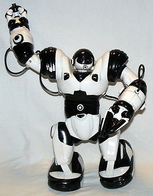 WOWWEE ROBOSAPIEN ROBOT WITH INSTRUCTION MANUAL   NO REMOTE