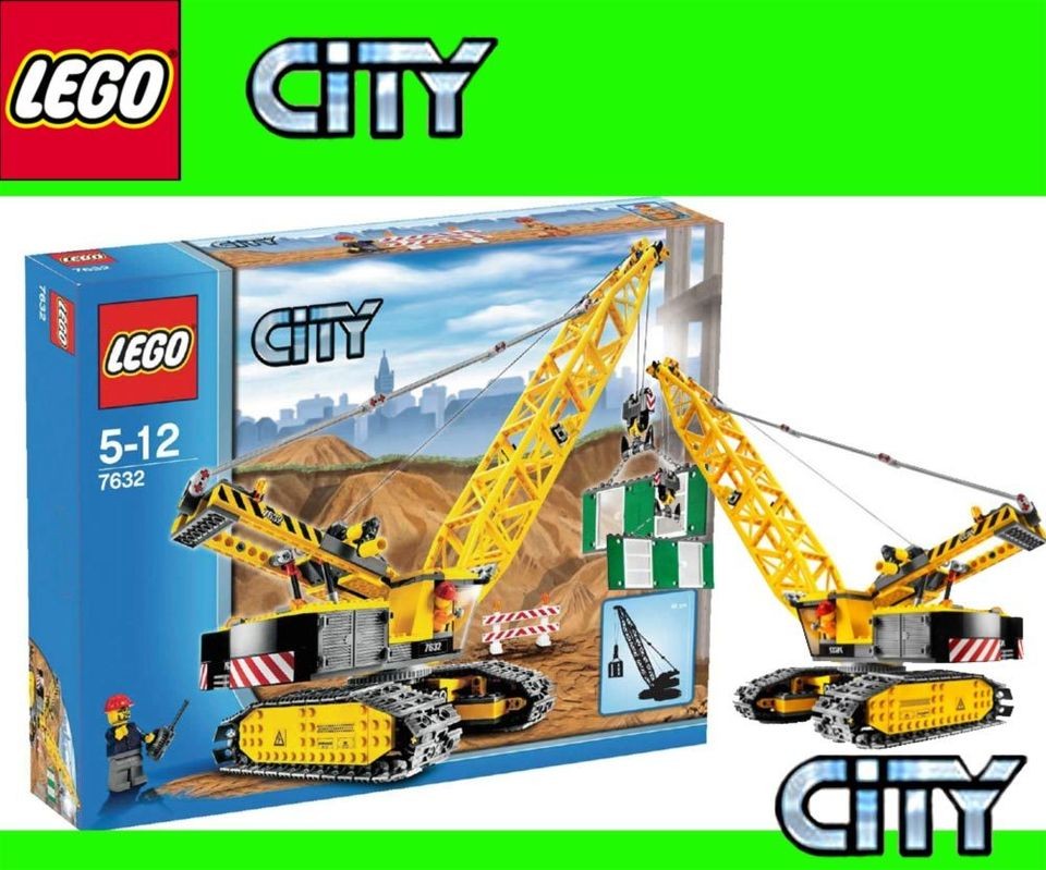 lego crawler crane in LEGO