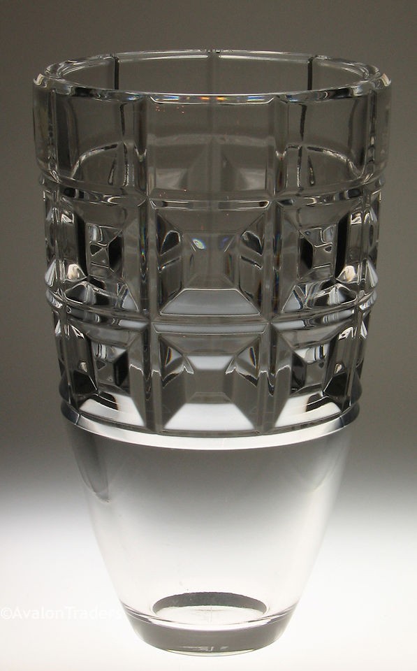 Rosenthal DOMUS 9 1/2 Contemporary Lead Crystal Vase