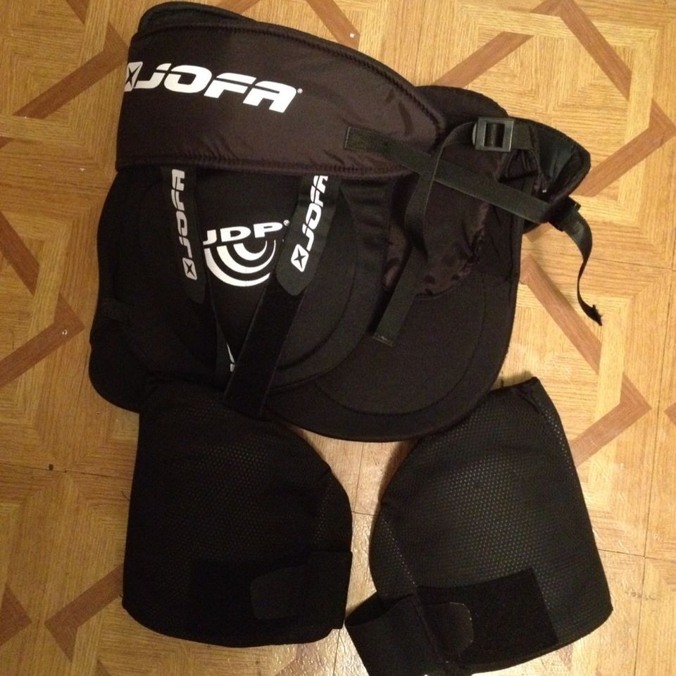 hockey girdle in Protective Gear