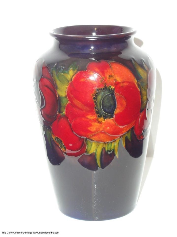 MOORCROFT DEEP FLAMBE POPPY PATTERN VASE C.1949+