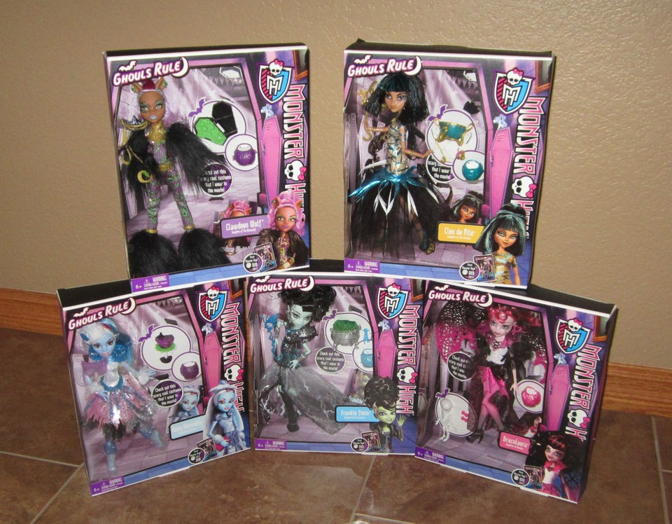 MONSTER HIGH GHOULS RULE SET OF 5 CLEO FRANKIE DRACULAURA ABBY 