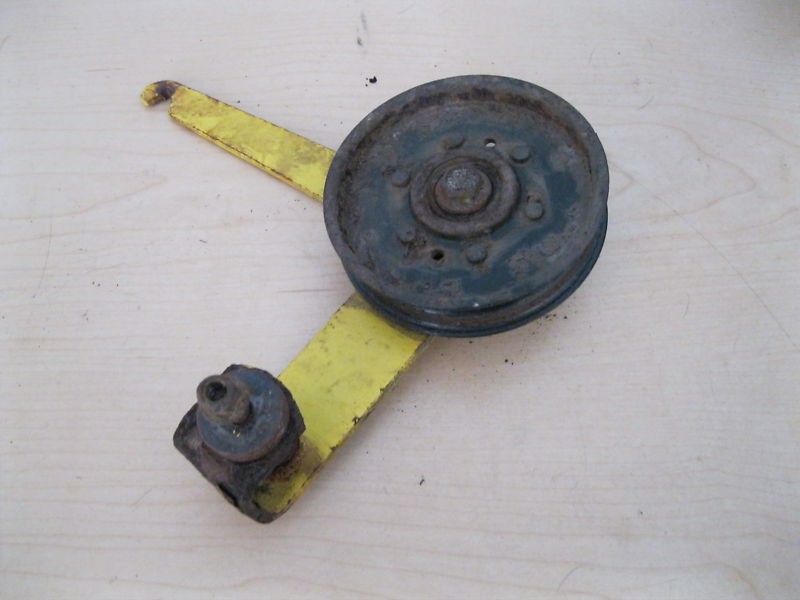 John Deere LX Series 38 Mower Deck Tensioner Pulley LX172 LX173 LX176 