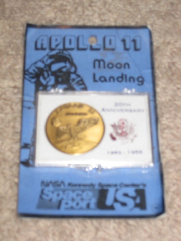   11 MOON LANDING 20TH ANNIVERSARY COMMEMORATIVE COIN 1969 1989 NIP