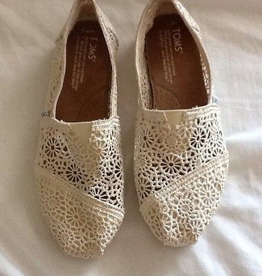 Crochet Lace Toms Size 6.5 Cream Color