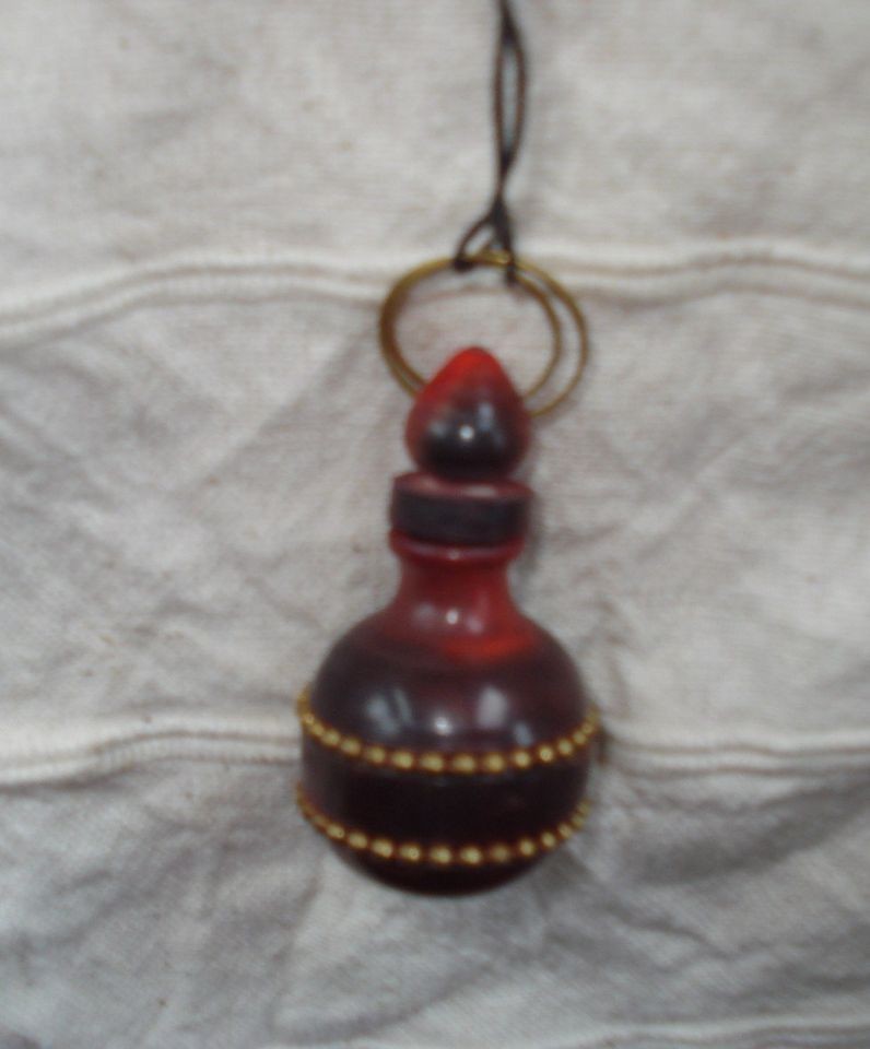 poison perfume bottle