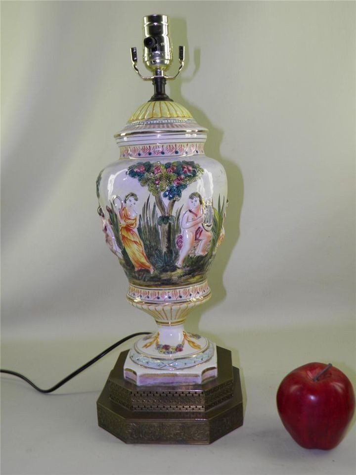   Capodimonte Majolica Italian Pottery Lamp Double Ornate Brass Base