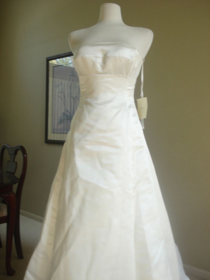 Brand New WITH TAGS Pronovias wedding dress Diciembre ivory sz 8