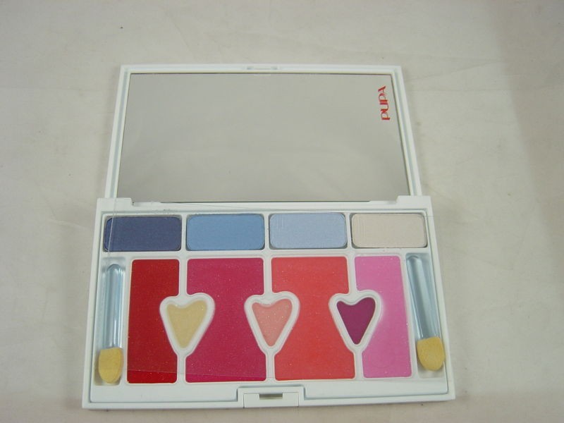 PUPA MAKE UP KIT NON CONVENTIONAL CARDS GREAT DEAL