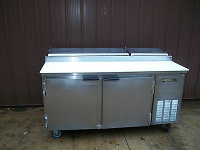 BEVERAGE AIR PIZZA PREP TABLE SANDWICH COOLER PT 67 67 INCH