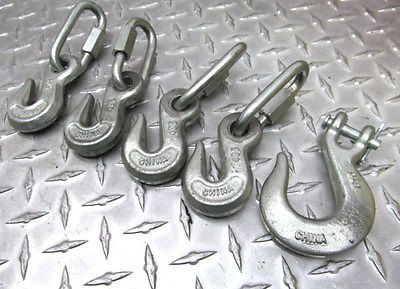 LOT OF 5 1/4 HOOKS 1760 LBS CAP.