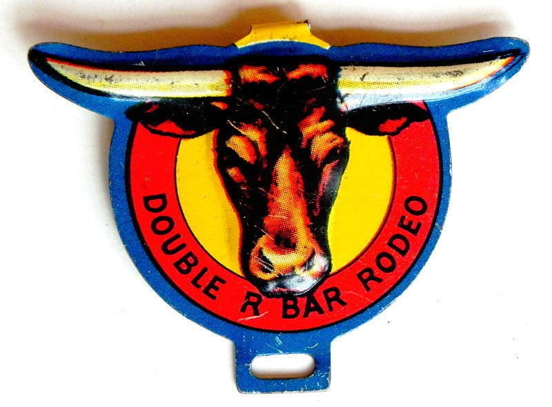   BRAN CEREAL PREMIUM DOUBLE R BAR RODEO TIN LITHO BULL RIDING BADGE